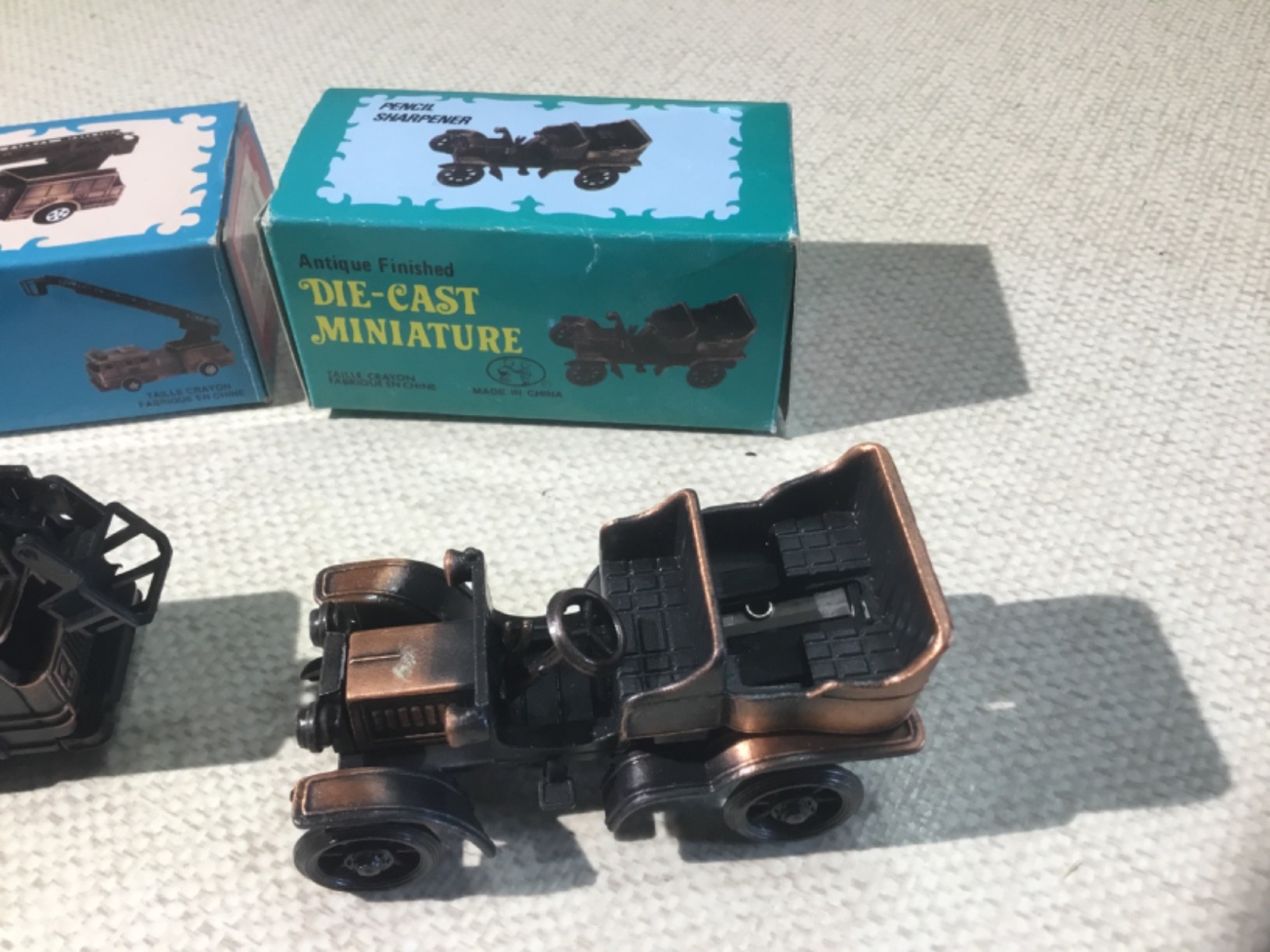 Pencil Sharpener Fire Engine & Antique Car. Die cast. NIB.