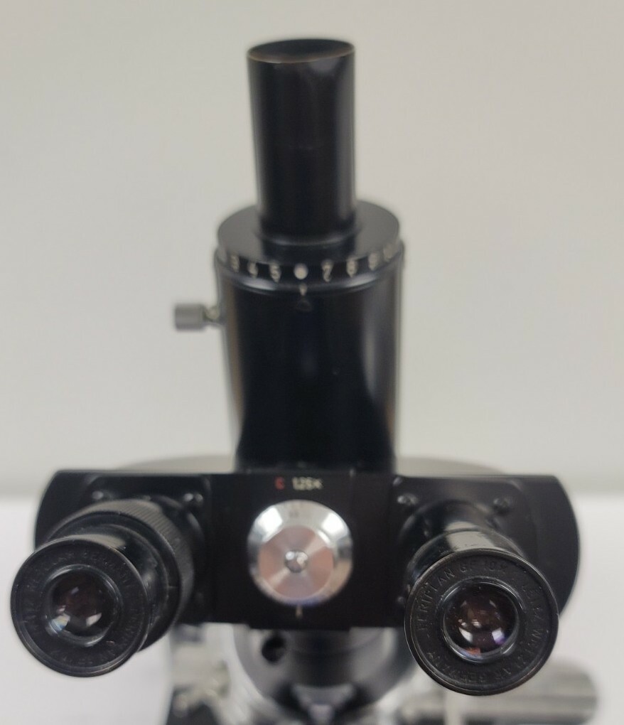 Leitz Wetzlar Ortholux Trinocular Microscope w/ Five Objectives Germany