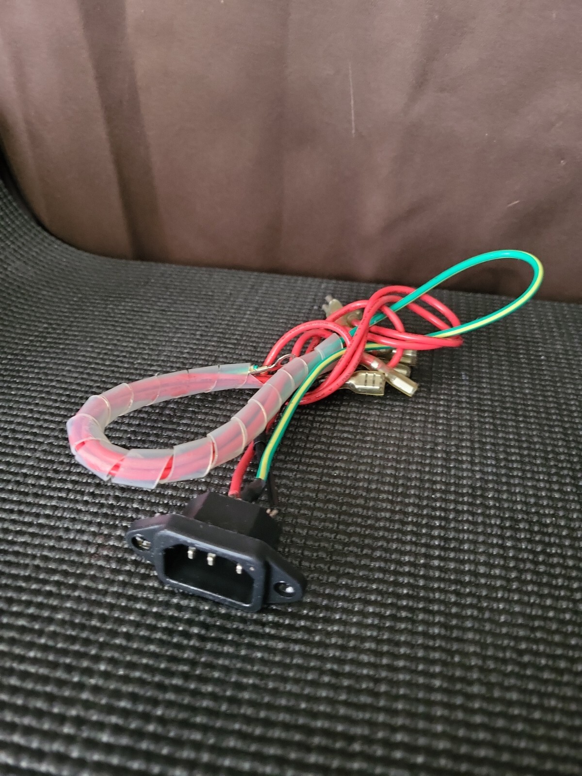 Horizon Tsc5 Treadmill Power Supply Inlet (12B)