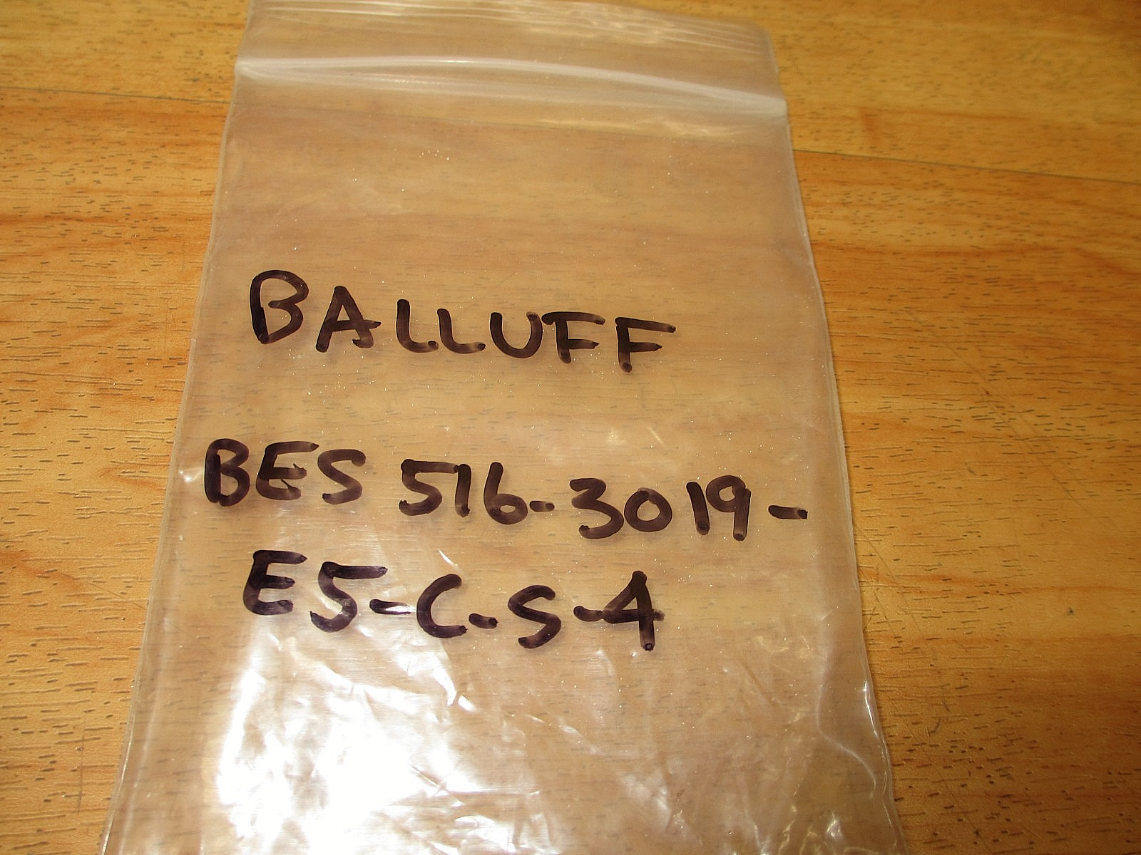 Balluff BES 516-3019-E5-C-S-4 *NOS* Proximity Sensor Switch