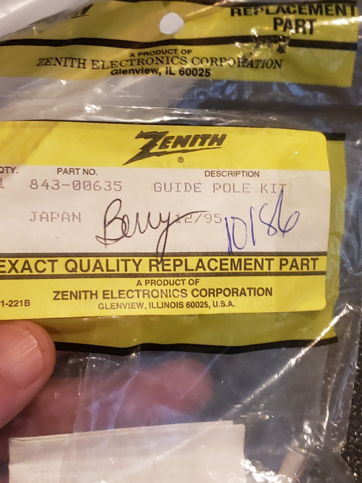 New Zenith/ Heathkit Guide Pole Kit #843-635 NOS