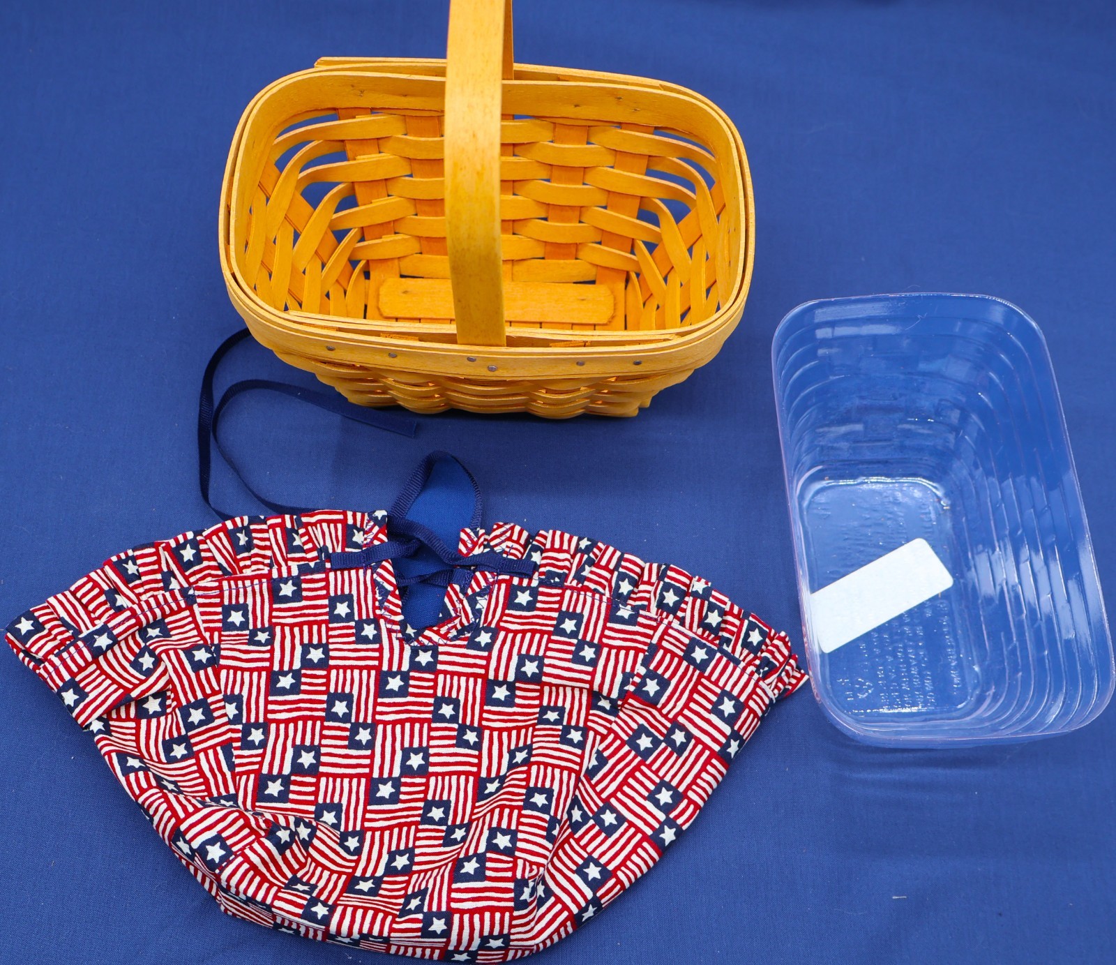 Longaberger 2001 Small Comforts Basket 17558 Liner Protector Booklet