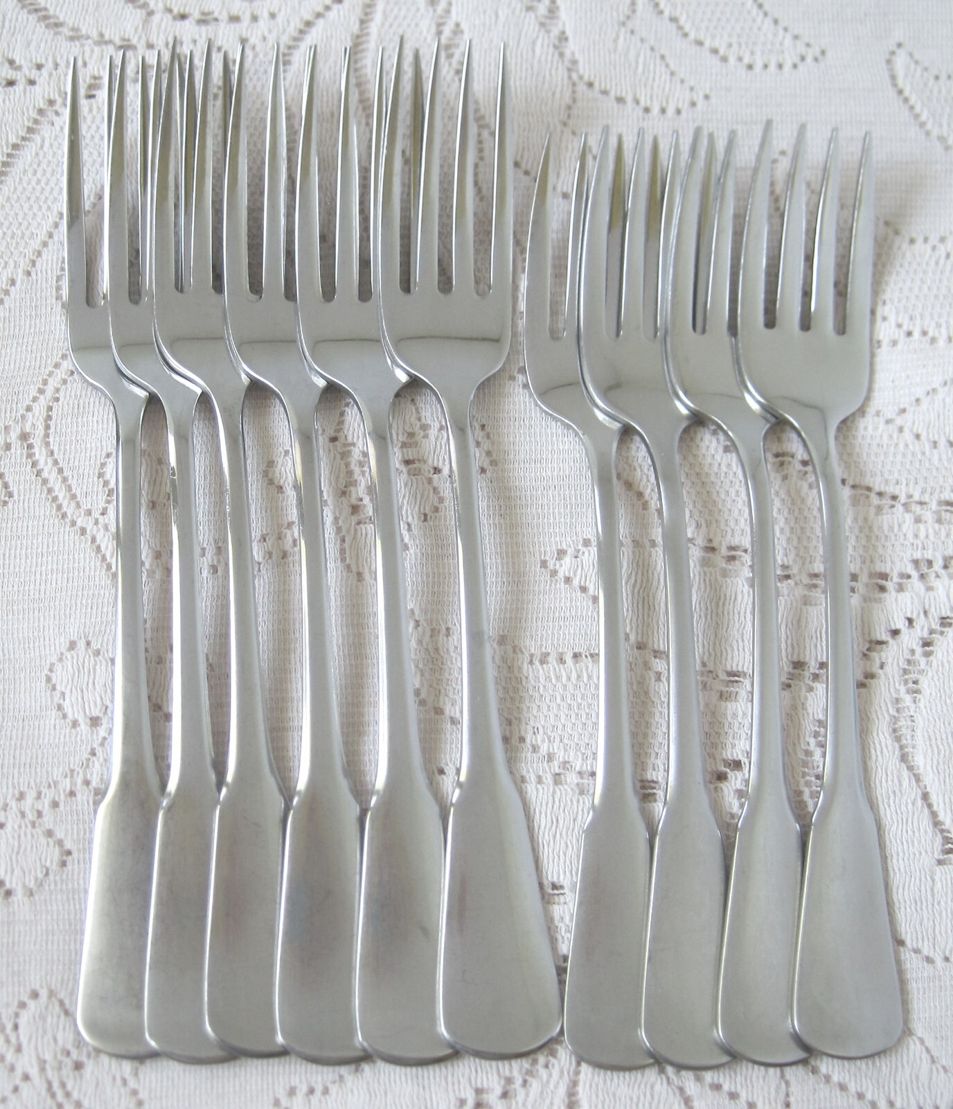 ONEIDA Stainless Flatware Colonial Boston Satin Minute Man Forks