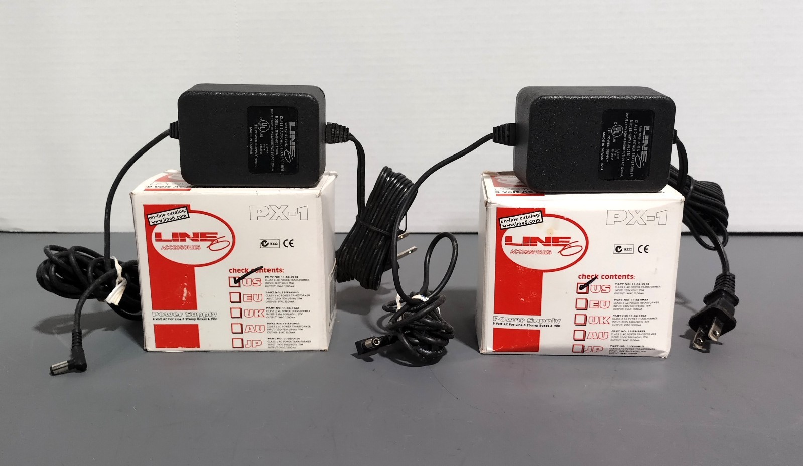 Line 6 PX-1 11-32-0912 Stomp Box Electric Guitar & Pod 9V Power Supply Lot of 2