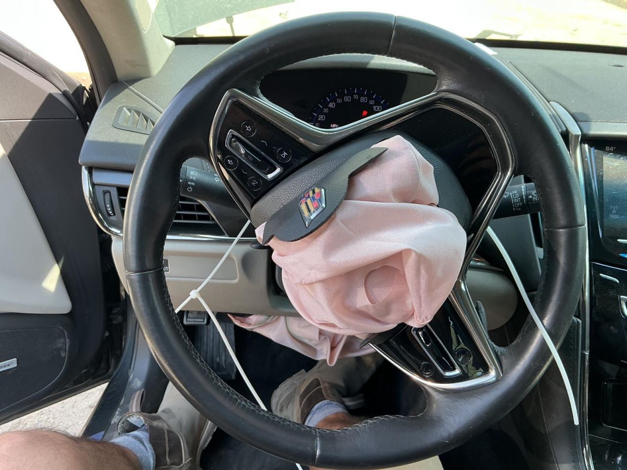 ATS 2016 Glove Box 5019538