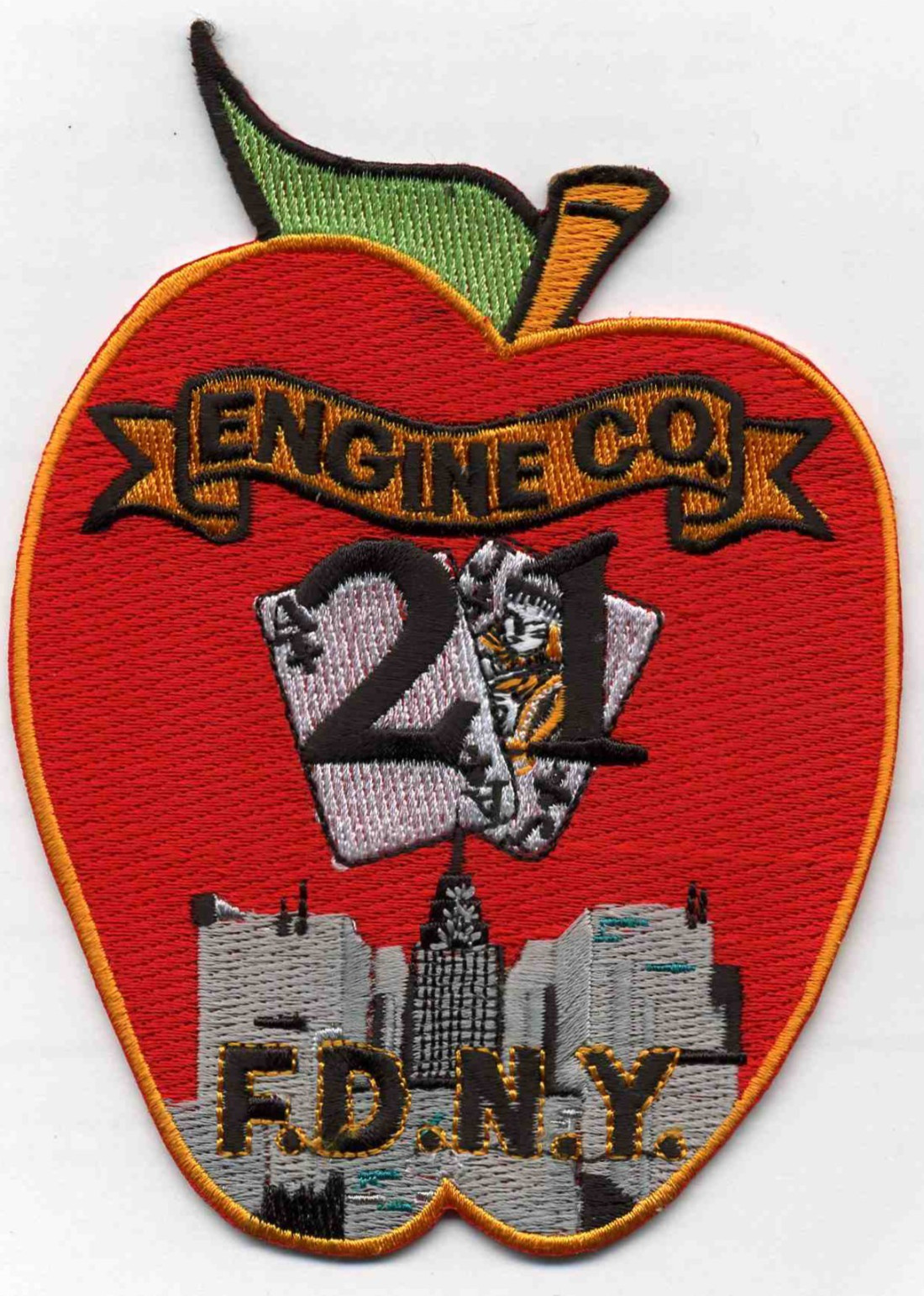 New York City - FDNY Engine - 21 "Apple-new style", NY (3.75" x 5.5") fire patch