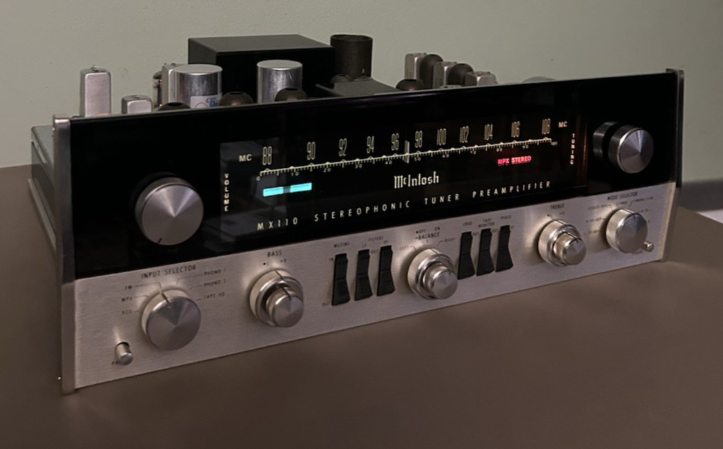 MCINTOSH MX110Z STEREO PREAMPLIFIER