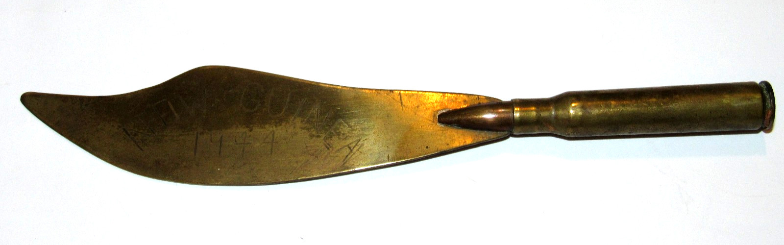 VINTAGE 1944 WWII TRENCH ART LETTER OPENER! NEW GUINEA! BRASS BULLET & BLADE!