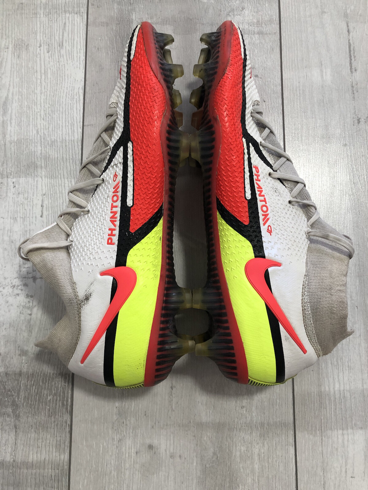 Nike Phantom GT2 Elite DF FG Multi Colour US12 UK11 EUR46 Football Soccer Cleats