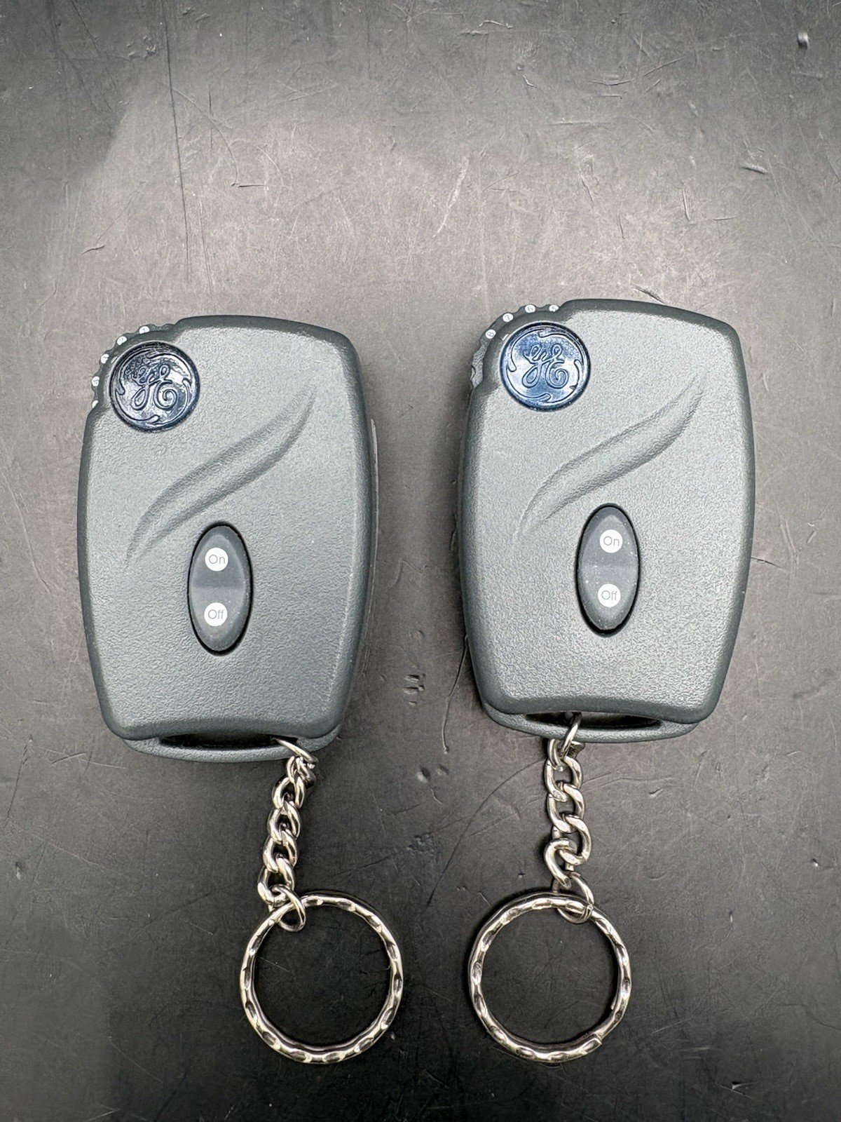 GE Smart Remote Plus Device Wireless Keychain Remote RF100TXPS FCCID:QOB-PT458A