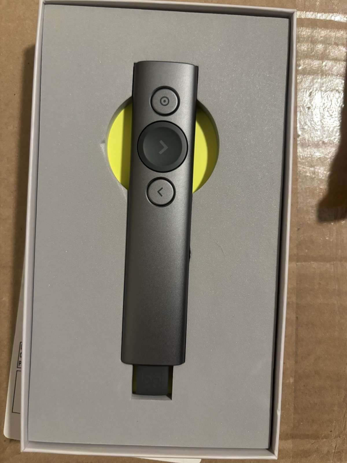 Logitech Spotlight 910-004654 Wireless Presentation Remote Control with USB