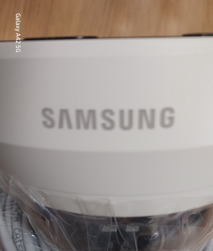 Samsung SND-L6013R Network IR Dome Camera 2MP NEW