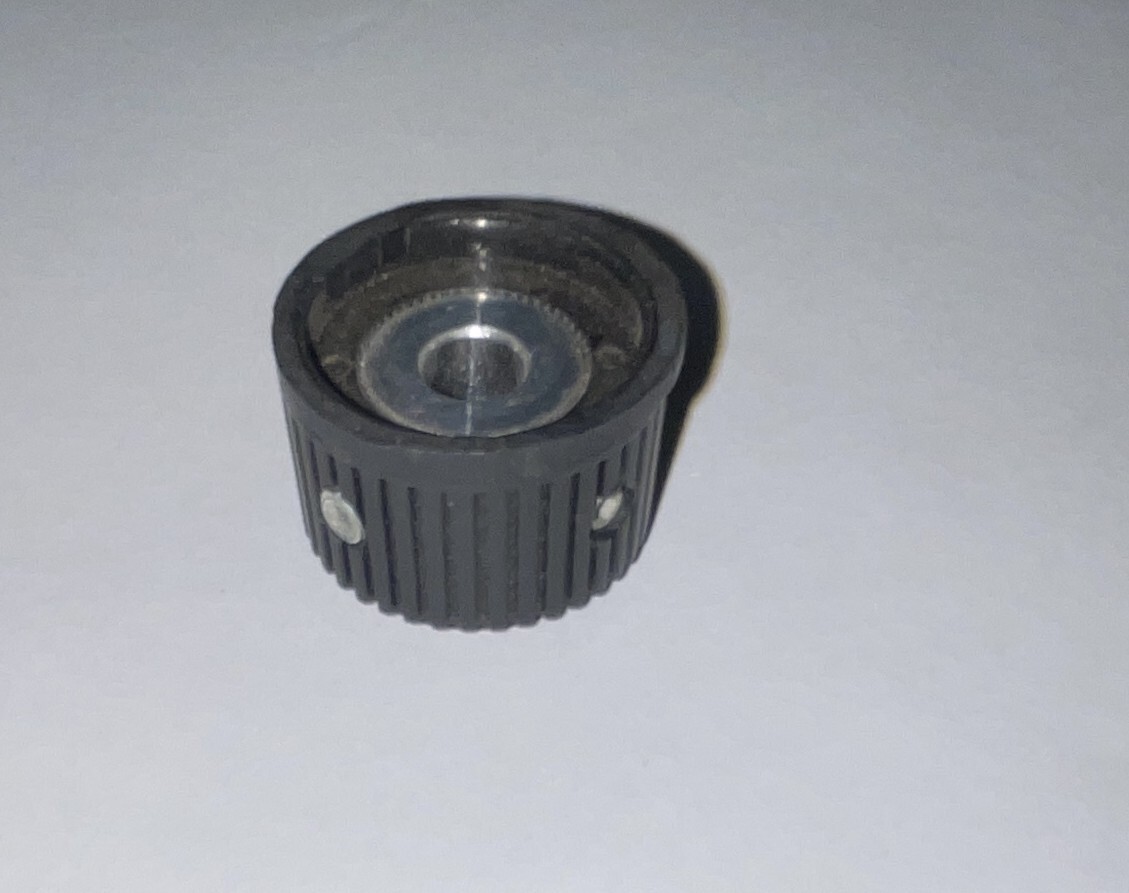 Knob, 1" diameter, 0.25" shaft, set screws