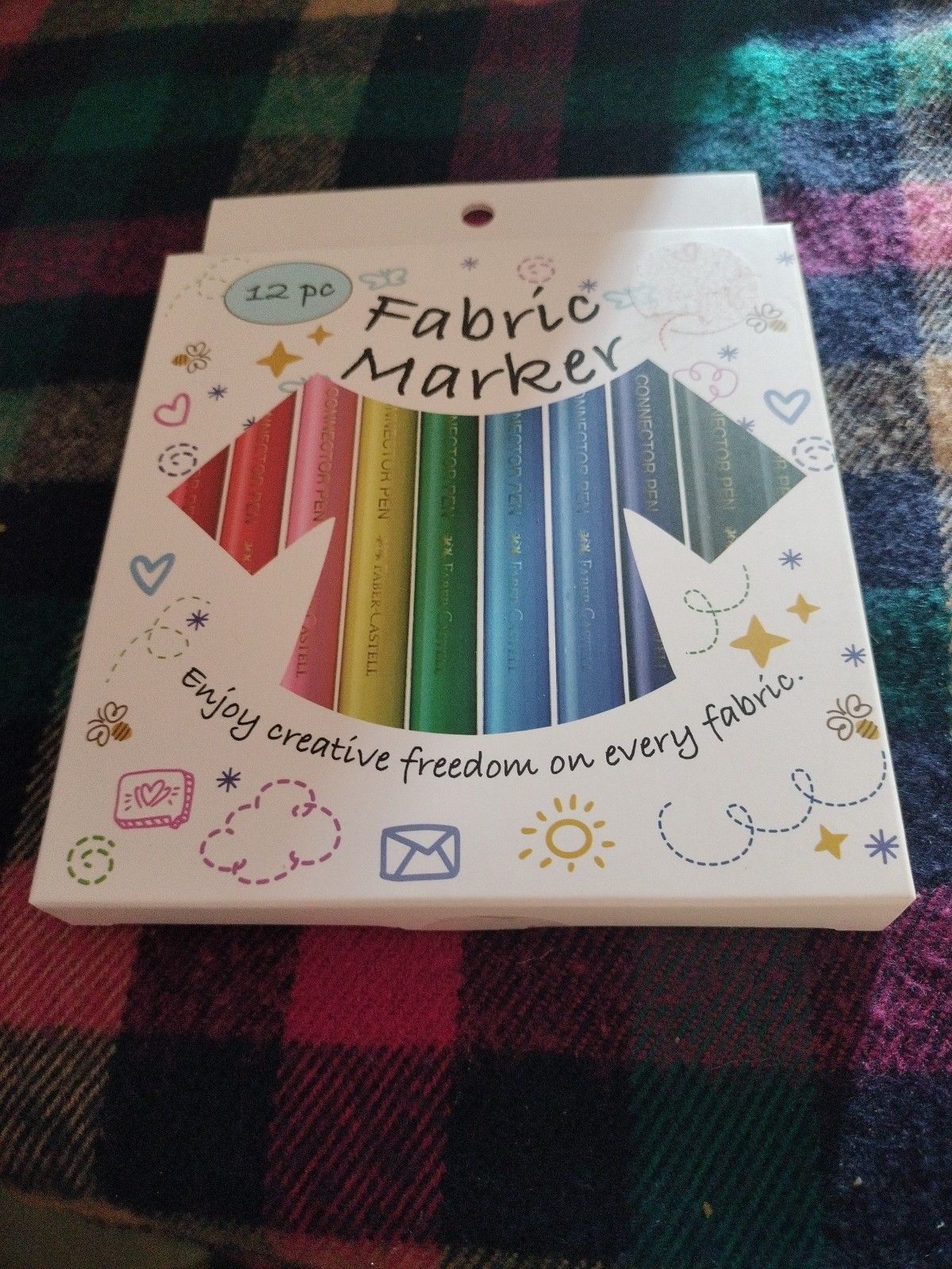 12 Piece Fabric Markers
