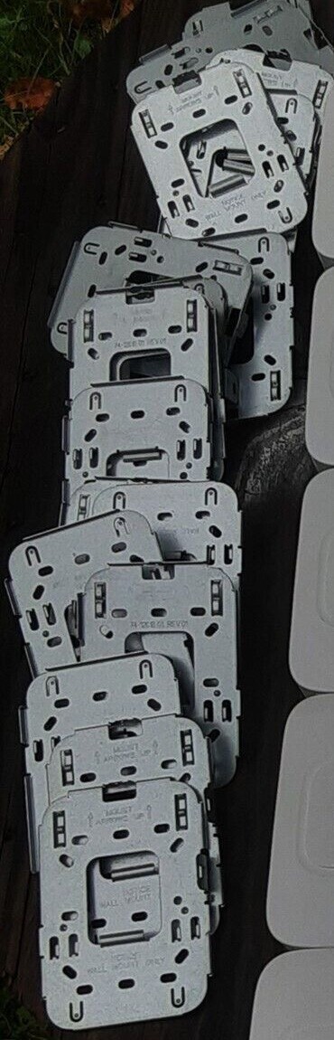 LOT OF 29 Cisco  74-12618-01 mounting brackets