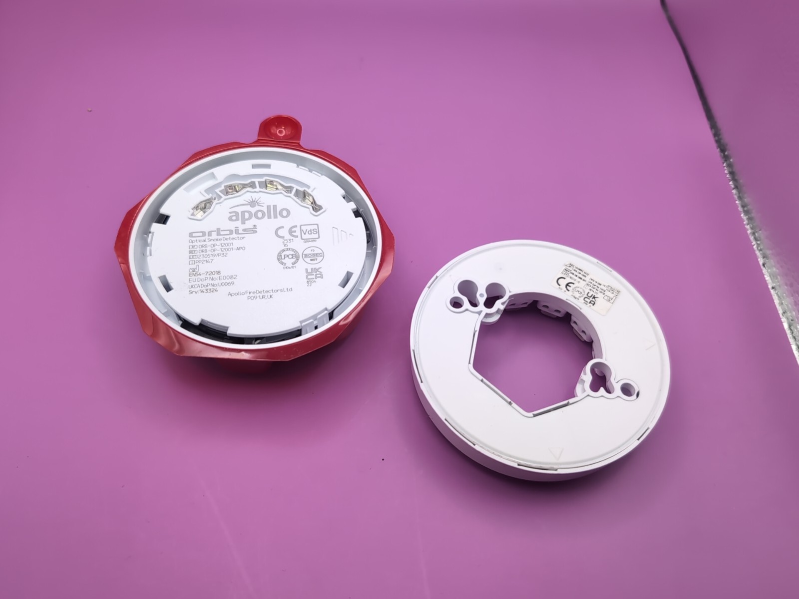 VAT INC - Apollo ORB-OP-12001-APO Orbis Optical Smoke Detector + BASE (U45)
