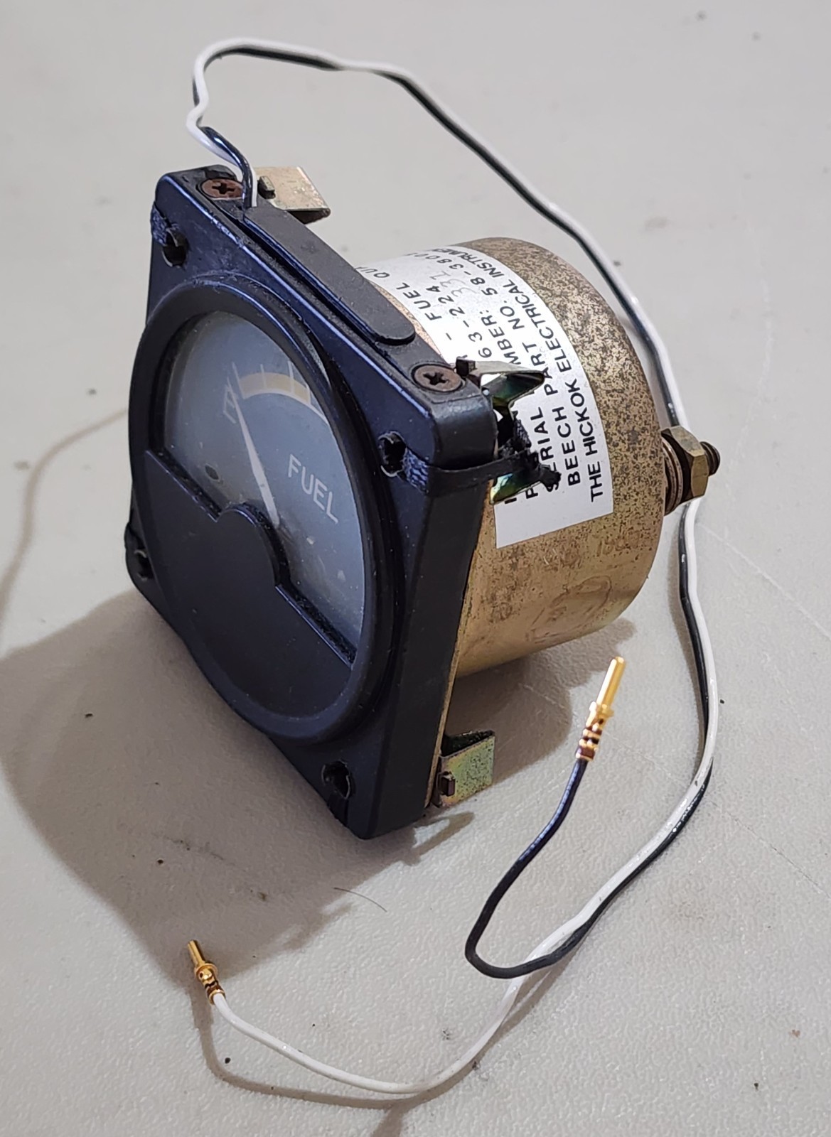 Hickok/Beechcraft Fuel Quantity Indicator               p/n: 563-224