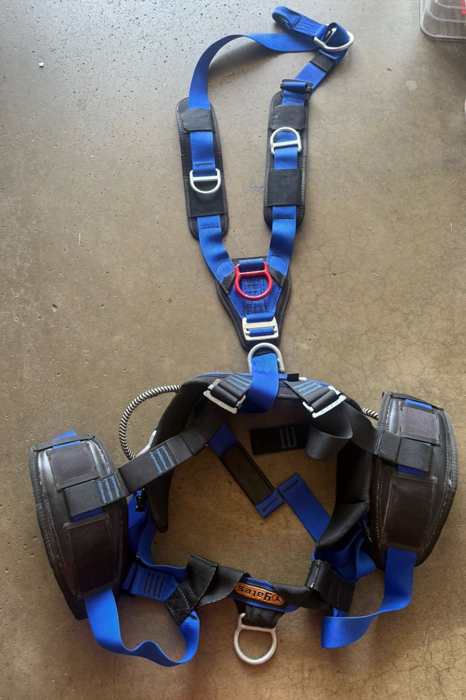 Yates 380L Voyager Full-Body Harness Size Large Waist 35-39 Height 5'5-6'4 USA