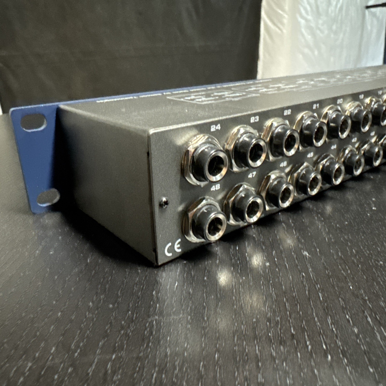 Samson S-Patch Plus 48-Point Balanced Audio Patch Bay with 1/4 Inch Phone Jacks