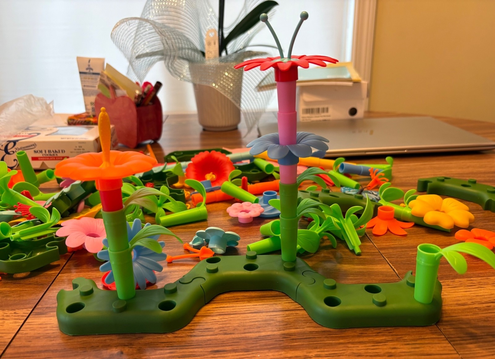 Build a flower garden (5)