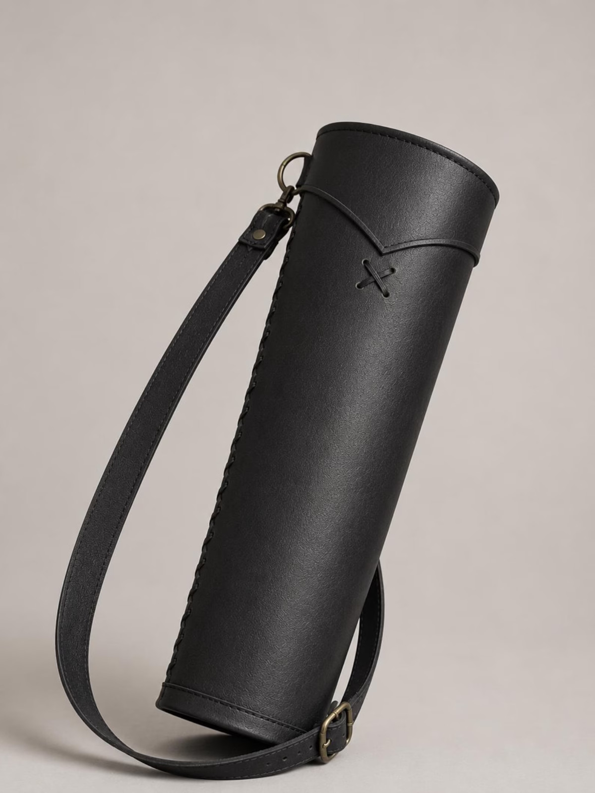Black leather archery quiver - Handmade medieval arrow holder with adjustable