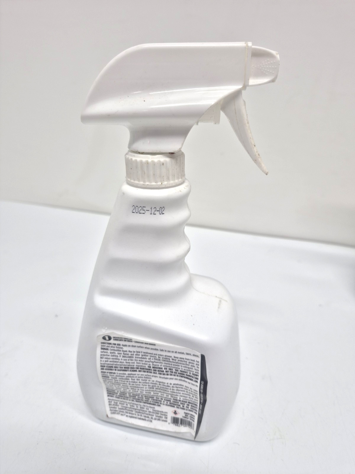LPS 1 00122 Greaseless Amber Penetrating Lubricant 20 oz 5 Trigger Spray Bottle