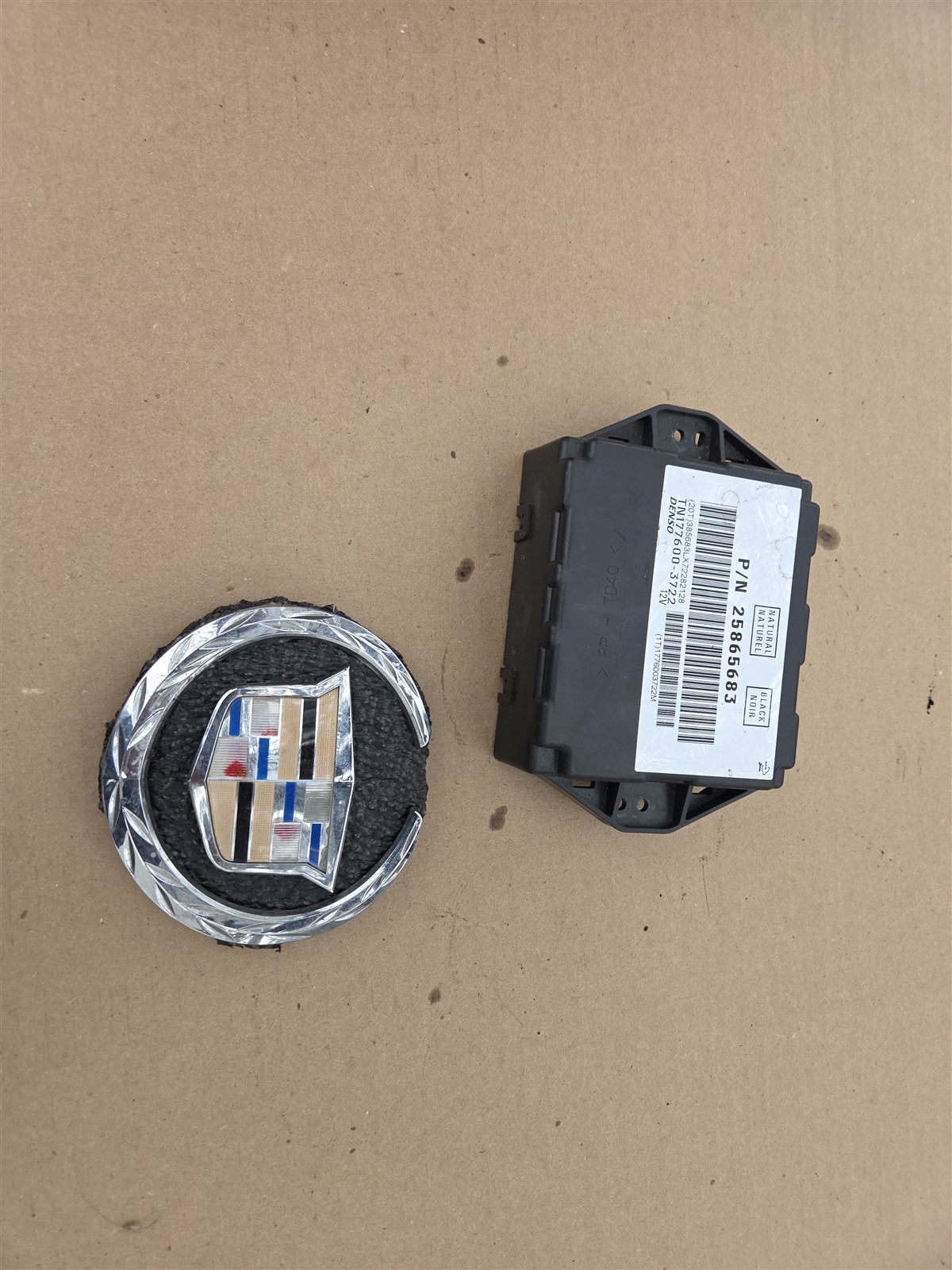 2008-2009 Cadillac CTS Temperature Control Module 25865683 used oem