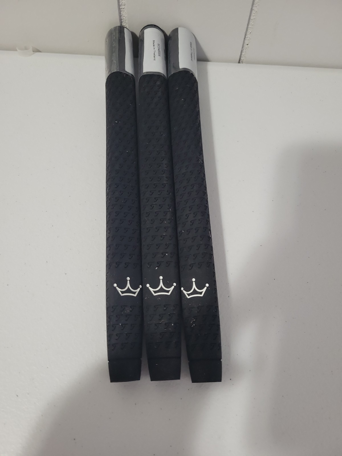 Scotty Cameron Black Baby T Putter Grip - White 3-Point Crown New In Wrapper!