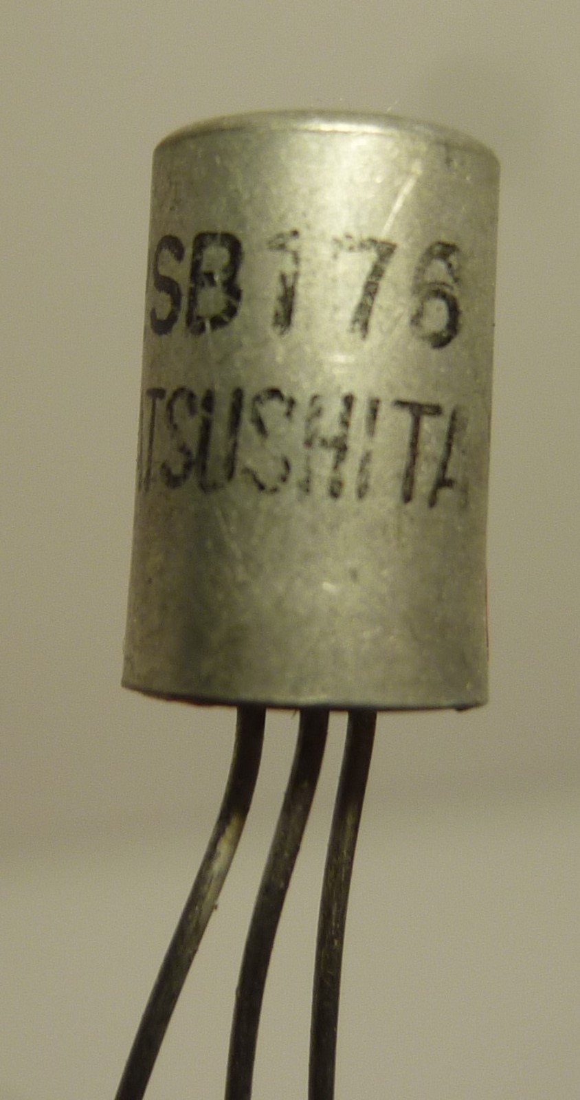 2SB176 / TRANSISTOR / 2 PIECES (QZTY)