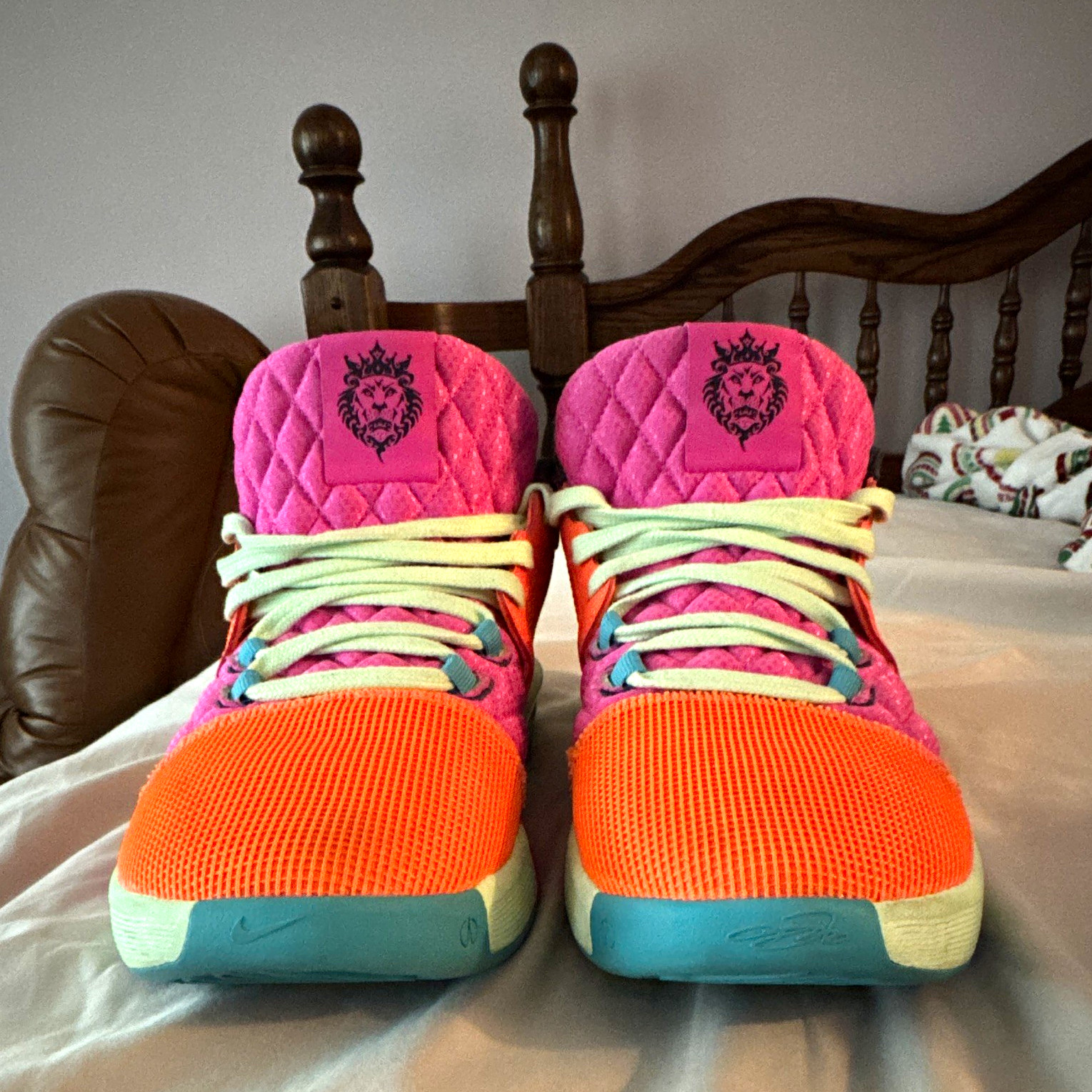 Nike LeBron Witness 8 Total Orange/Laser Fuchsia Low Top Mesh FB2239-800