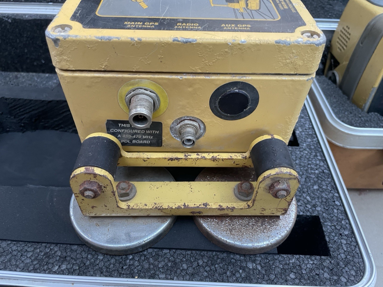 TOPCON SYSTEM FIVE 9901 GPS MACHINE CONTROL BOX 3DMC INCLUDING DISPLAY UNIT 9168