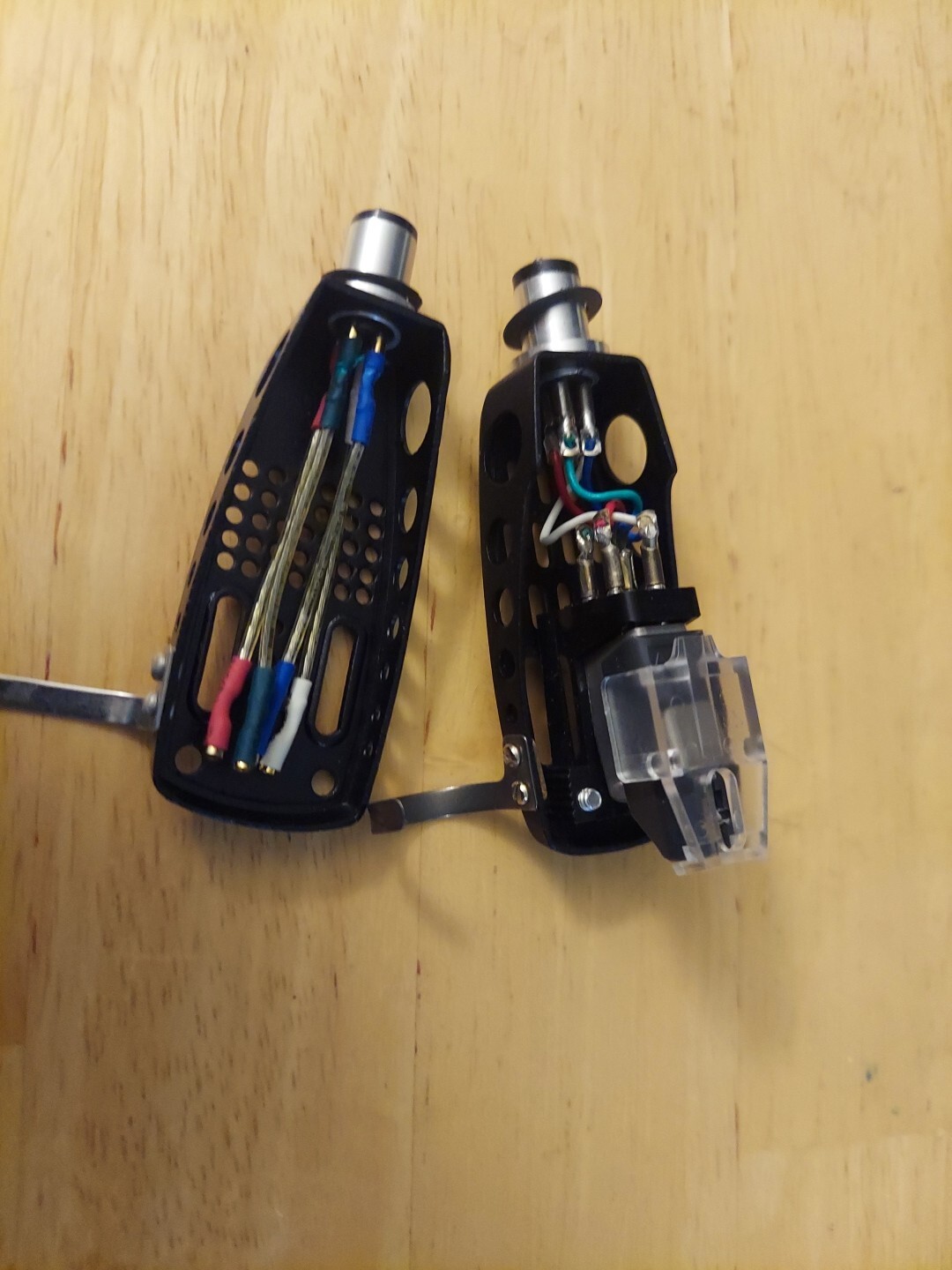 QLM 30 Mk III cartridge on Technics type headshell + Extra