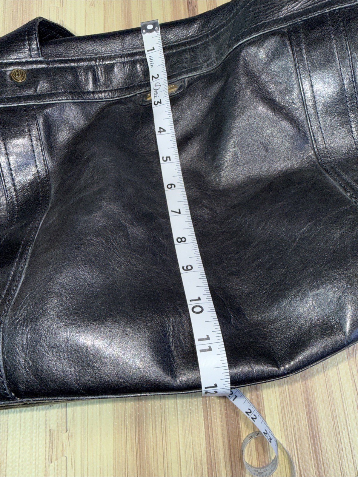 Hidedesign Leather Duffel Bag Black Weekender Shoulder Strap Compartments India