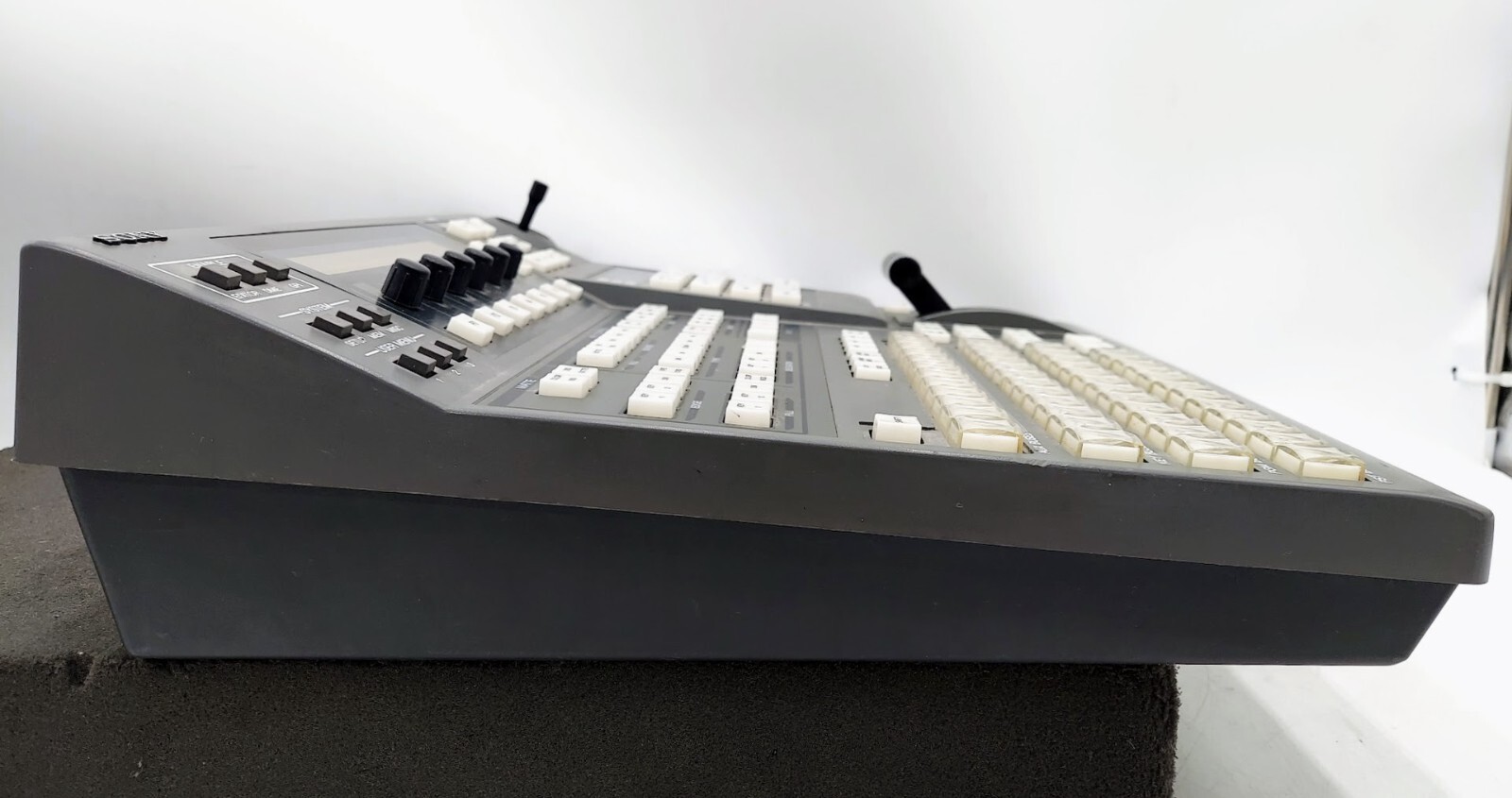 Sony BKDS-2010 + DVS-2000C Digital Video Switcher SET