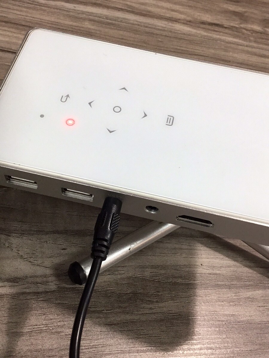 PTV DISPLAY MINI PROJECTOR (PSL035878)