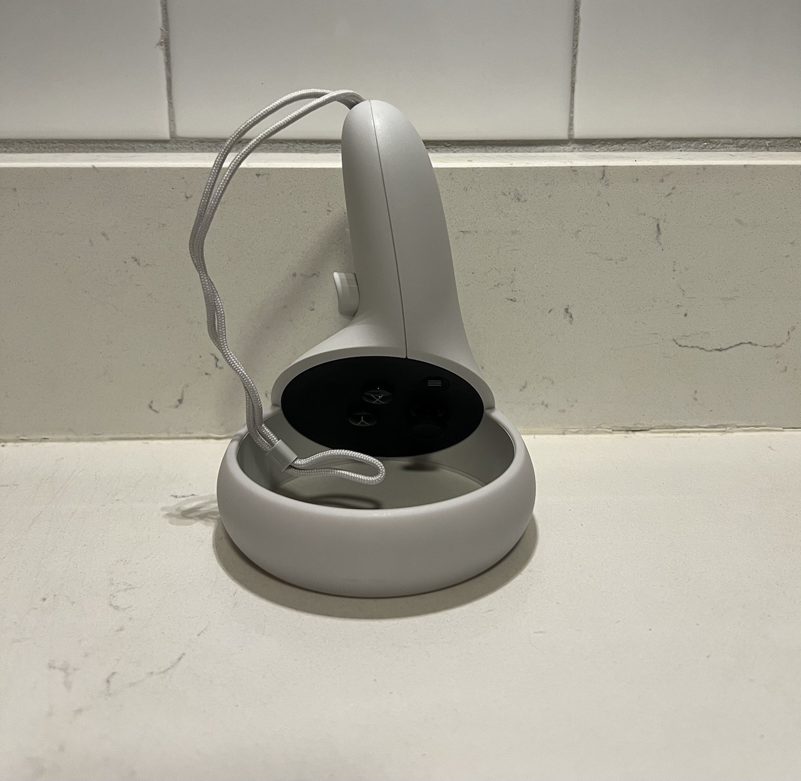Original Meta Oculus Quest 2 VR - Left Touch Controller Only - Genuine