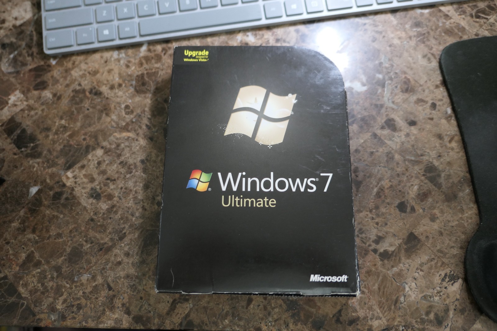 Microsoft Windows 7 Ultimate Upgrade 32 & 64 Bit DVD MS WIN PRO = RETAIL BOX