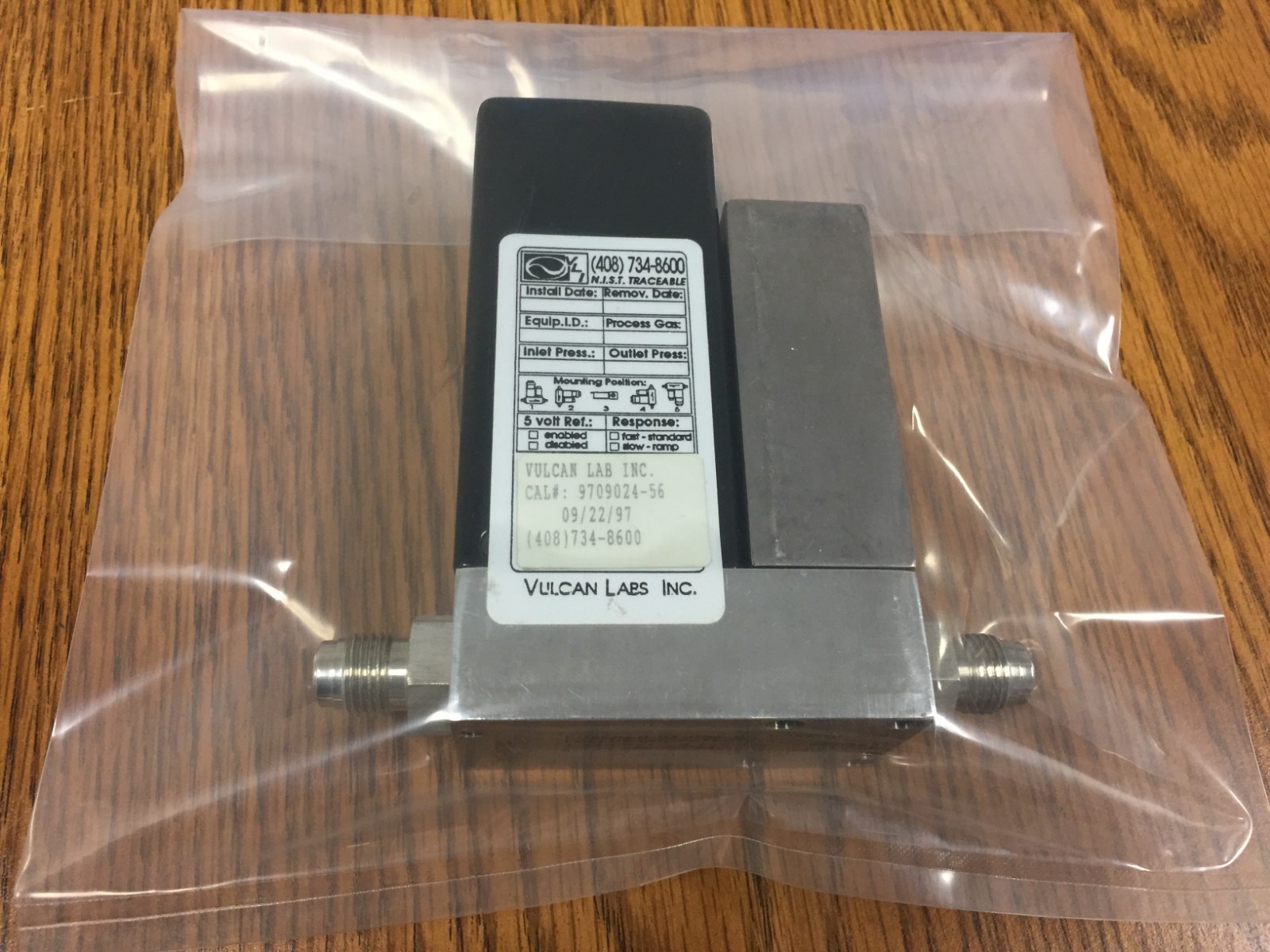 Unit Instruments UFC-1500A, Range 200 SCCM, Gas N2 500 PSI Mass Flow Controller