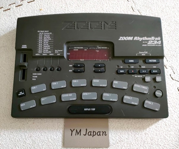 Zoom RhythmTrak 234 Drum Machine Rhythm Sequencer w/ Power Adapter Tested Works