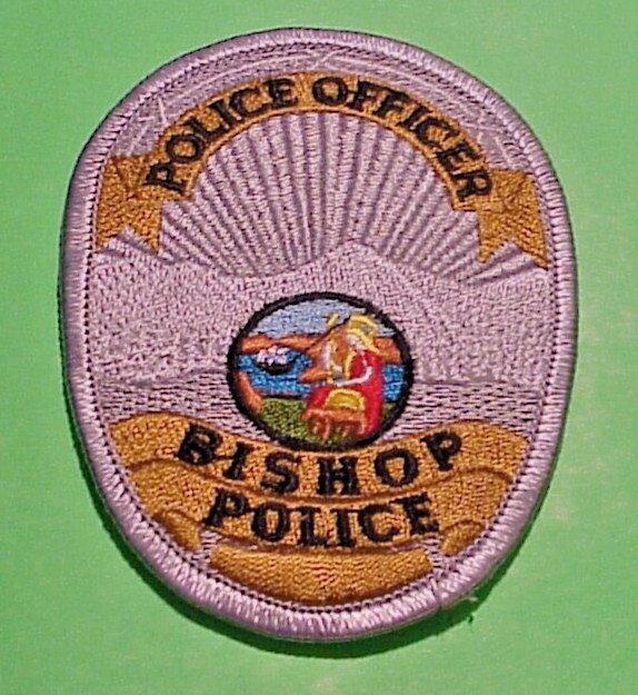 BISHOP  CALIFORNIA  CA   OFFICER  3 5/8"  VINTAGE  ( SILVER)  POLICE PATCH