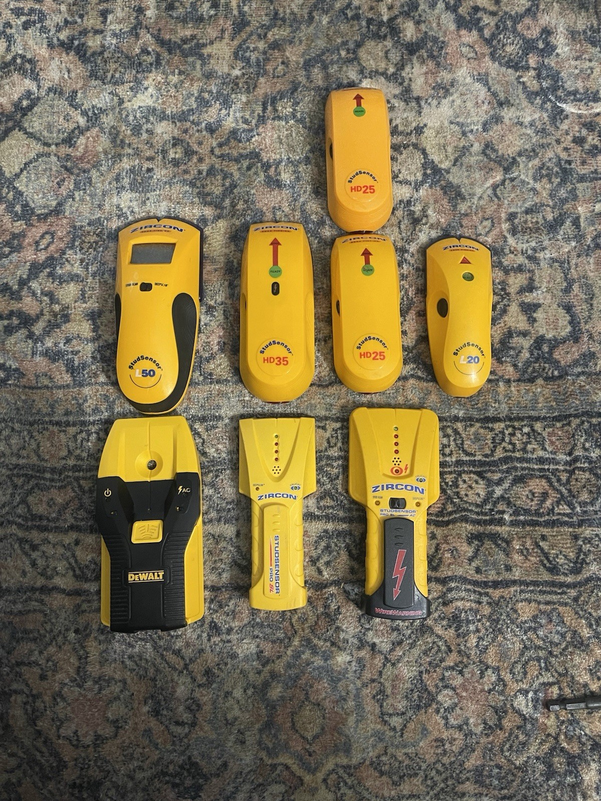 Lot Of 8 Stud Finders 1 Dewalt , 7 Zircon
