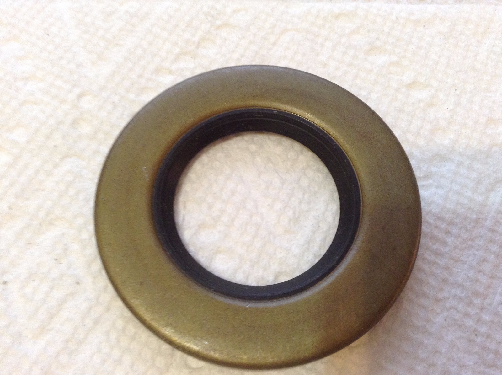 TCM 12222VB Oil Seal