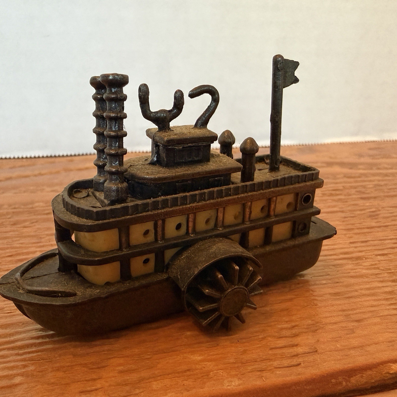 Paddle Wheel Riverboat Die Cast Metal Collectible Pencil Sharpener