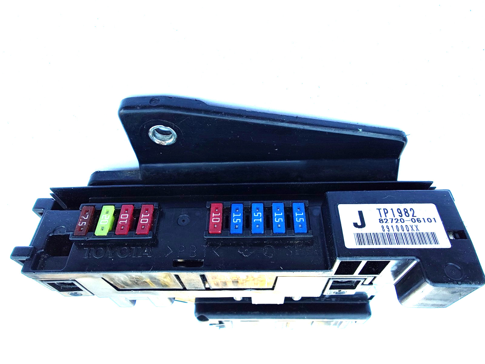 Genuine Toyota Camry Fuse Box Relay Control 82720-06101 Module TP1982 TP1805 J