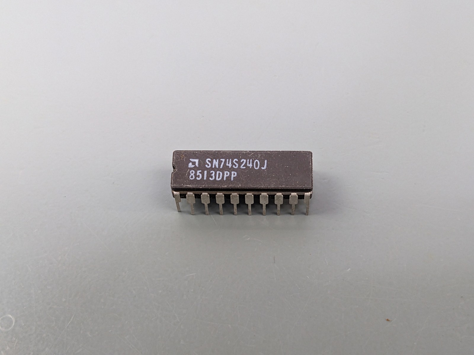 (10) SN74S240 IC Octal Buffer, Inverting Outputs, AMD, NOS Ceramic