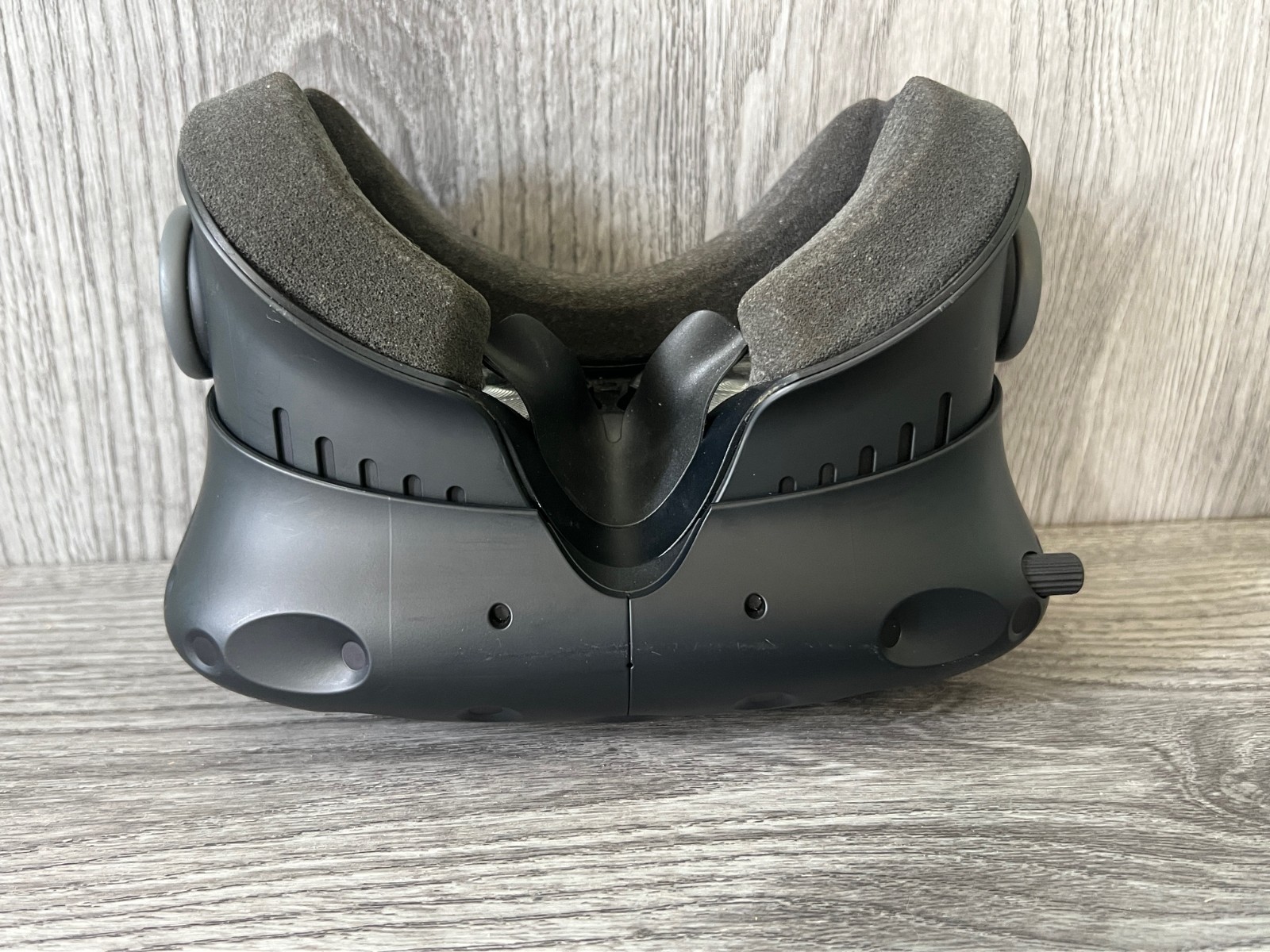 HTC Vive Virtual Reality Headset VR - Headset ONLY