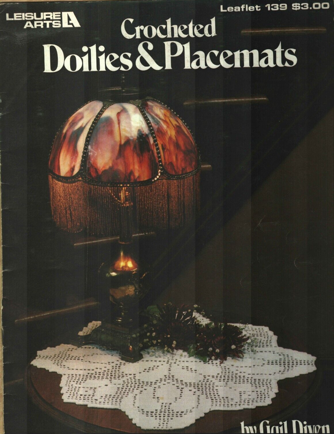 CROCHETED DOILIES & PLACEMATS 14 DESIGNS LEISURE ARTS CROCHET PATTERN BOOK