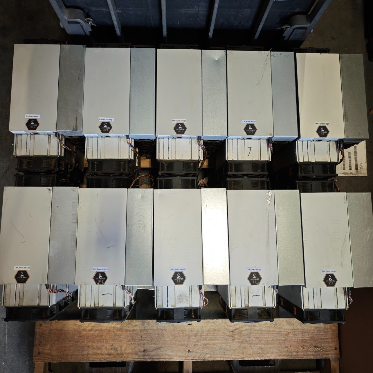 LOT of 10pcs Bitmain Antminer S21 195Th BTC Miner w/ Custom FW work on 150-240TH