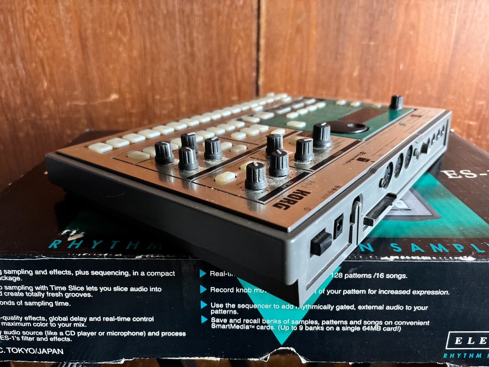 Korg ElecTribe S ES-1 ES1 Sampler Drum Machine Sequencer w/ box