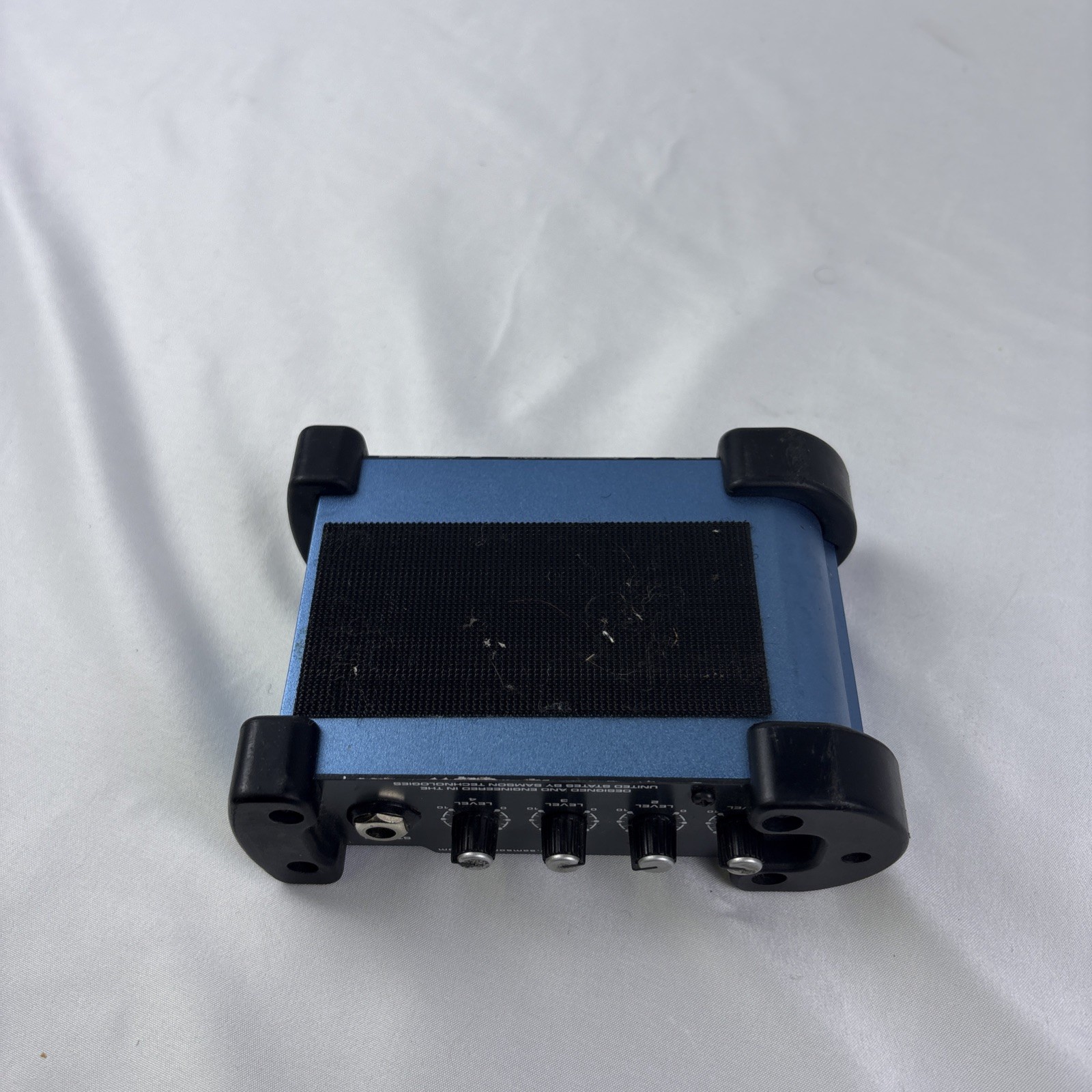 Samson S-Amp 4-Channel Tabletop Mini Headphone Amplifier –TRS Input – Blue/Black